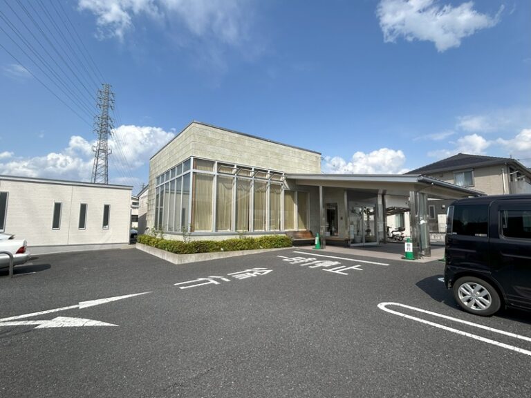 今日は、定期健診の日でした　（土台敷も進んでいます）