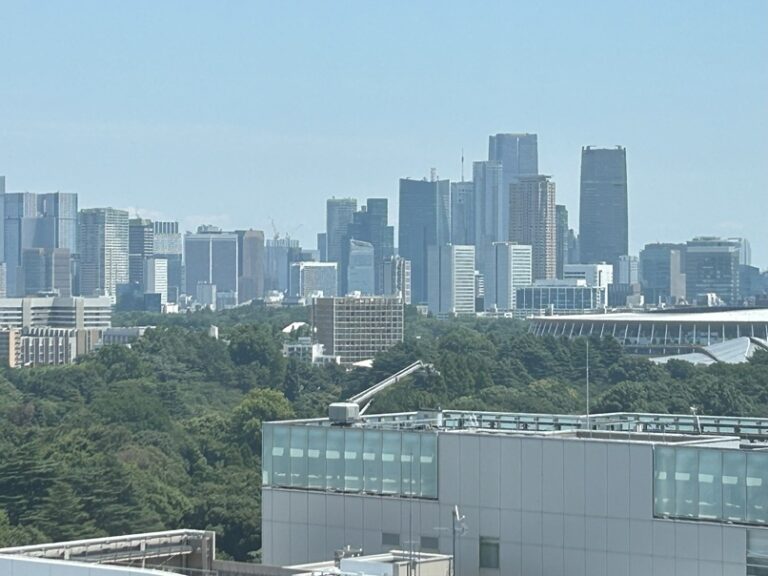 昨日は、東京研修から戻りました。（台風が3個も発生したようですね）